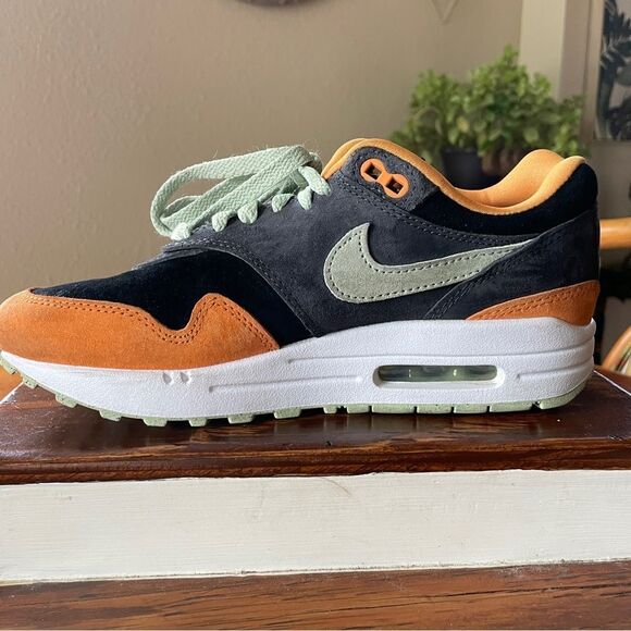 Nike Men’s Air Max 1 Premium Ugly Duckling - Honeydew Orange Gray White Size 5 - Picture 5 of 13